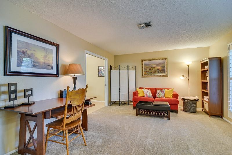 Furnished Finder property 586960_1 photo 12