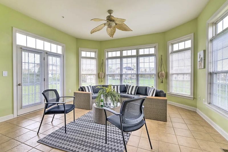 Furnished Finder property 586981_1 photo 3