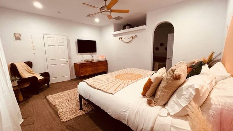 Furnished Finder property 586999_1 photo 14