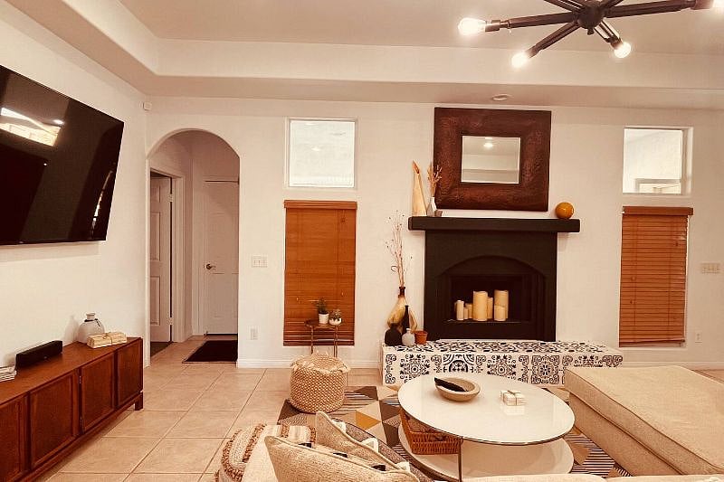 Furnished Finder property 586999_1 photo 24