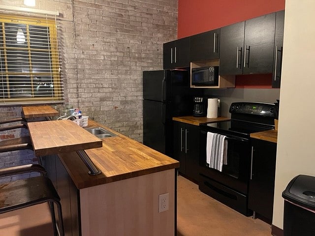 Furnished Finder property 587002_1 photo 4