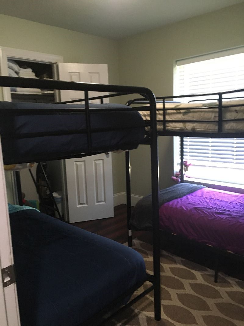 Furnished Finder property 587005_1 photo 7