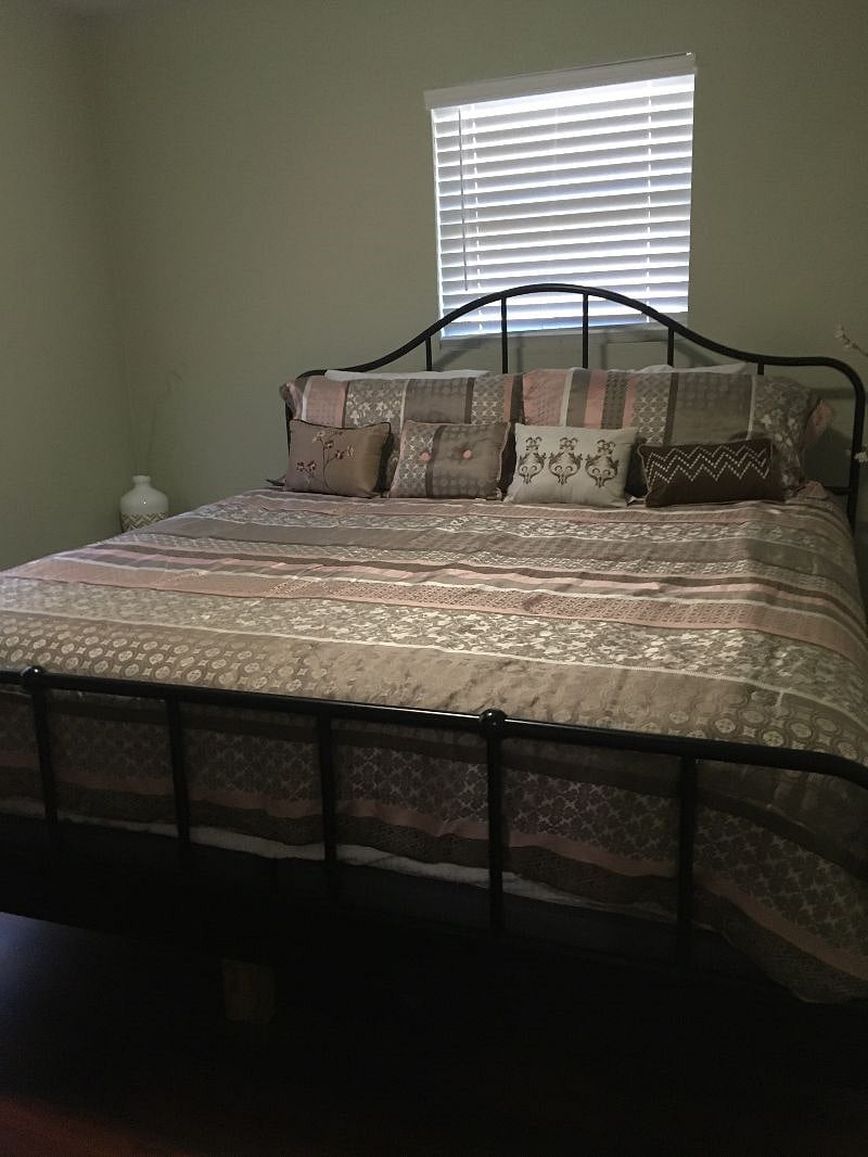Furnished Finder property 587005_1 photo 8