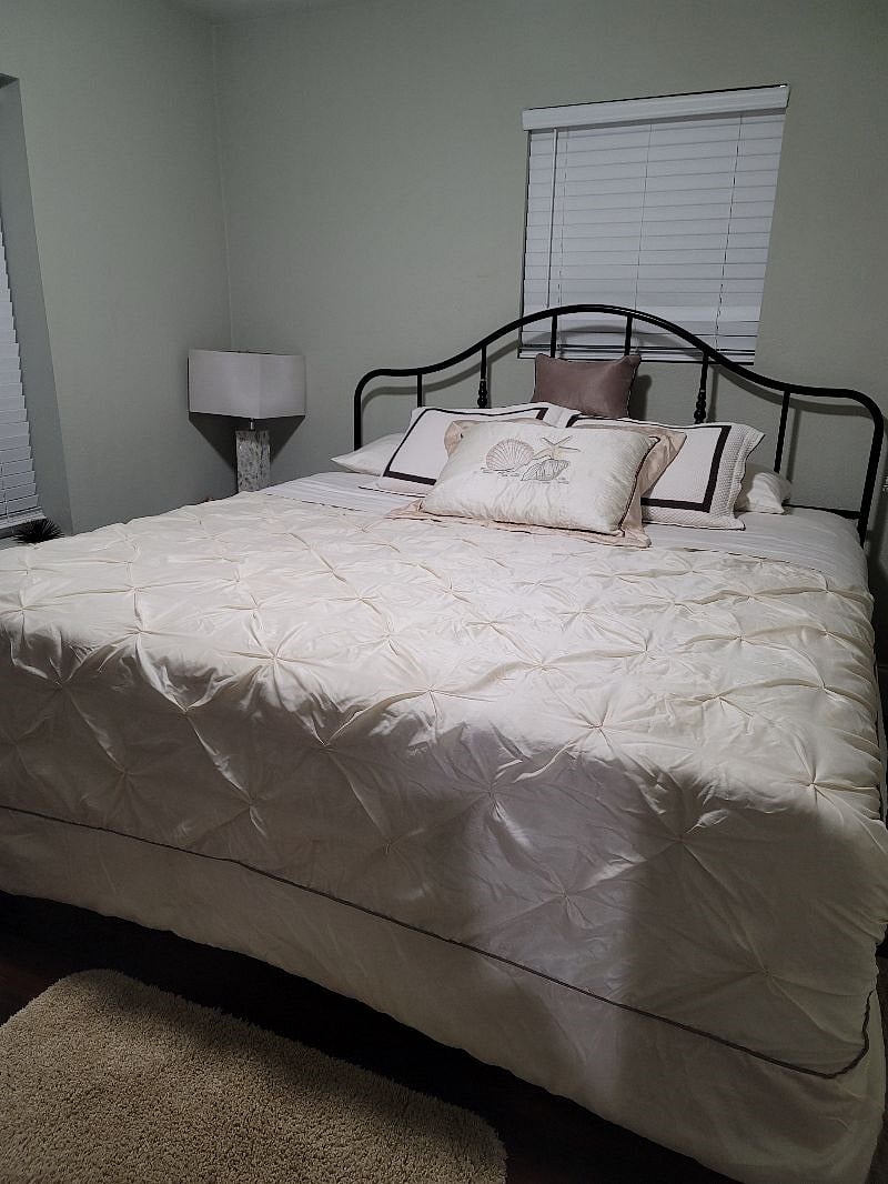 Furnished Finder property 587005_1 photo 17