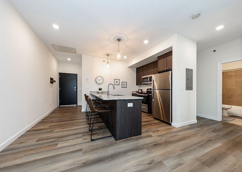 Furnished Finder property 587034_1 photo 6
