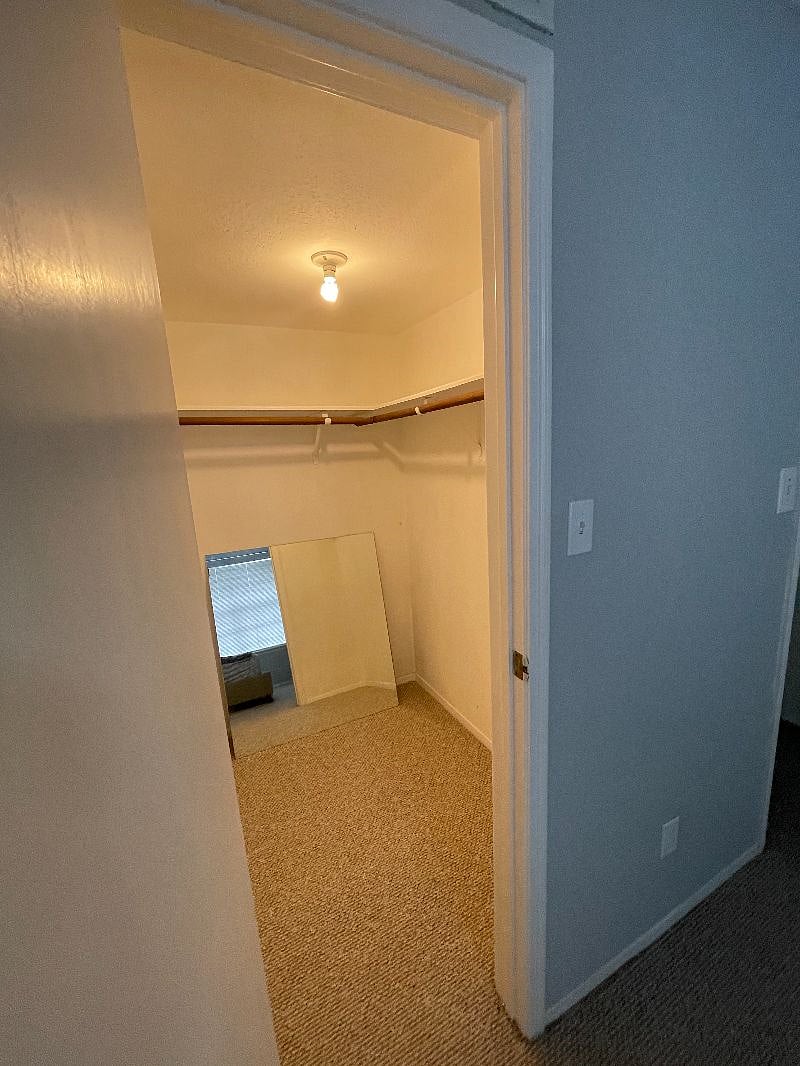 Furnished Finder property 587036_1 photo 8