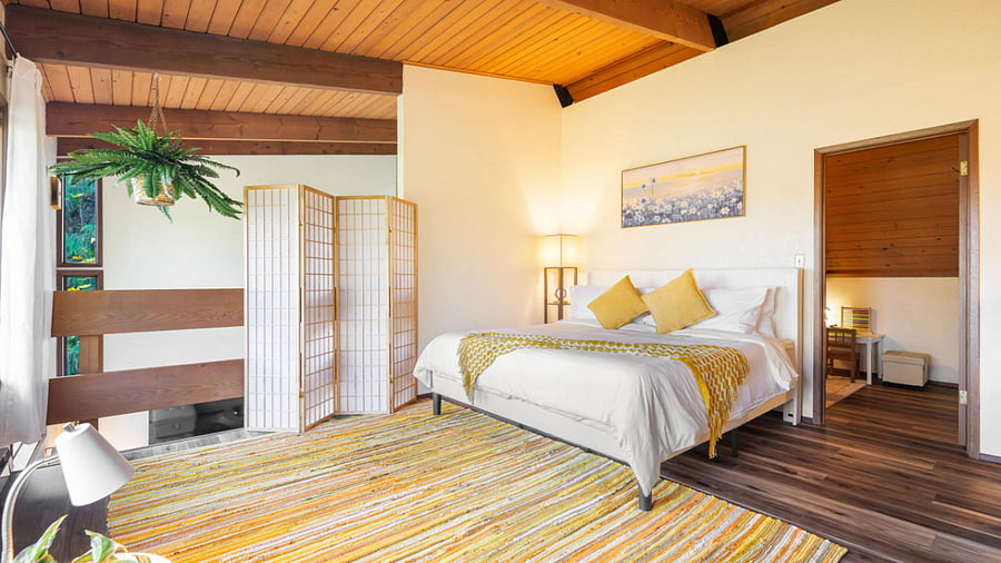 North Seattle Single Family Home - Bedroom