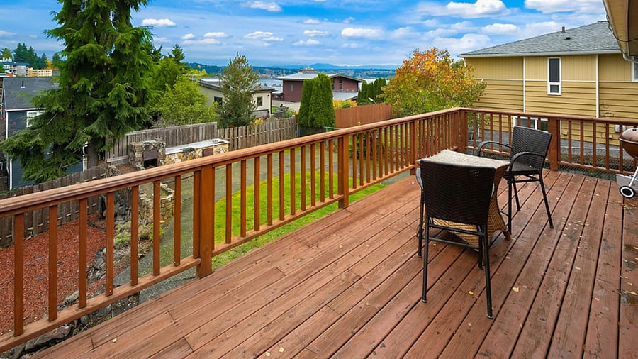 North Seattle Single Family Home - Outdoor Area