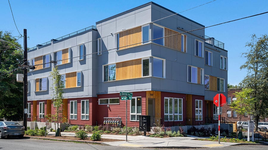 Capitol Hill Townhome - Exterior