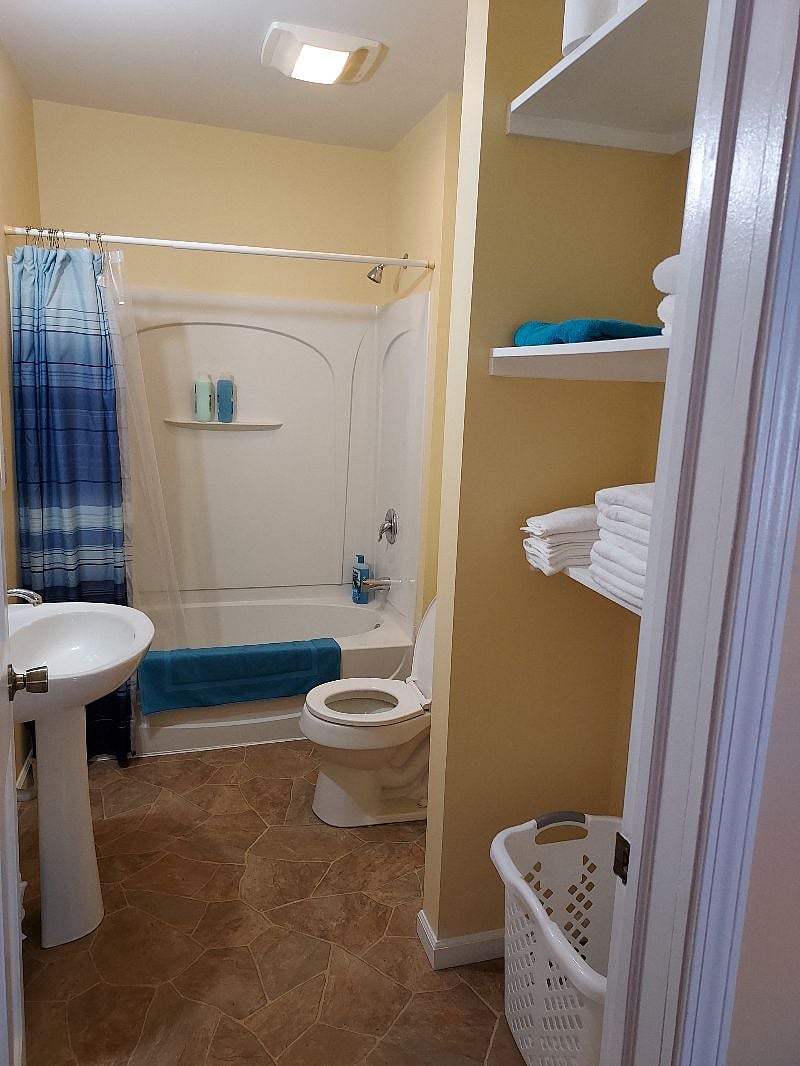 Furnished Finder property 587151_1 photo 3
