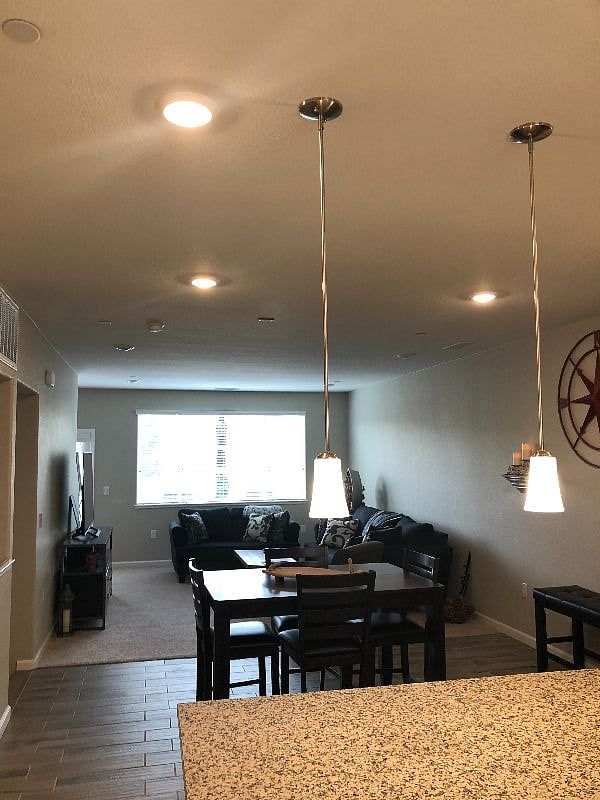 Furnished Finder property 587160_1 photo 3