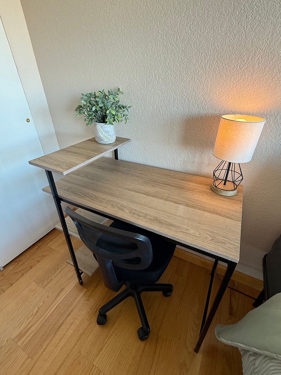 Desk/Workspace in second bedroom