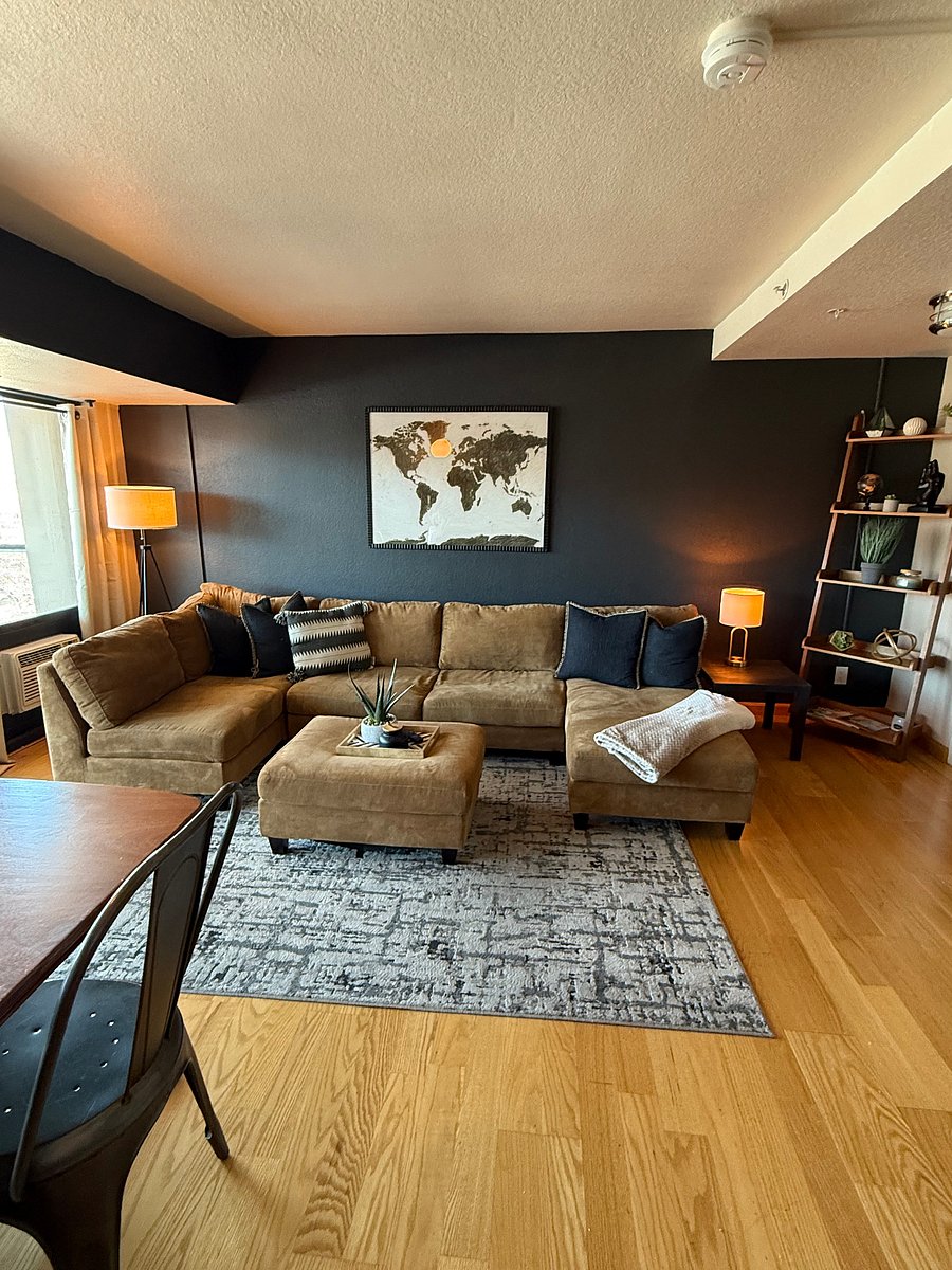 Living room/Dining room