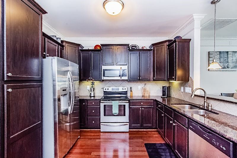 Furnished Finder property 587258_1 photo 4