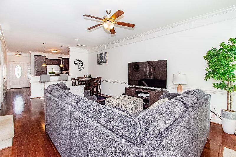 Furnished Finder property 587258_1 photo 5