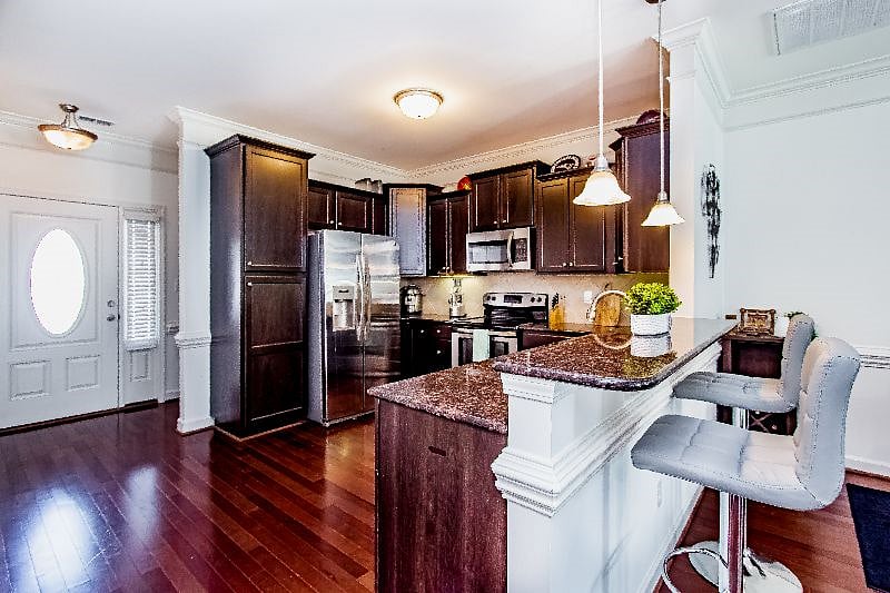 Furnished Finder property 587258_1 photo 3