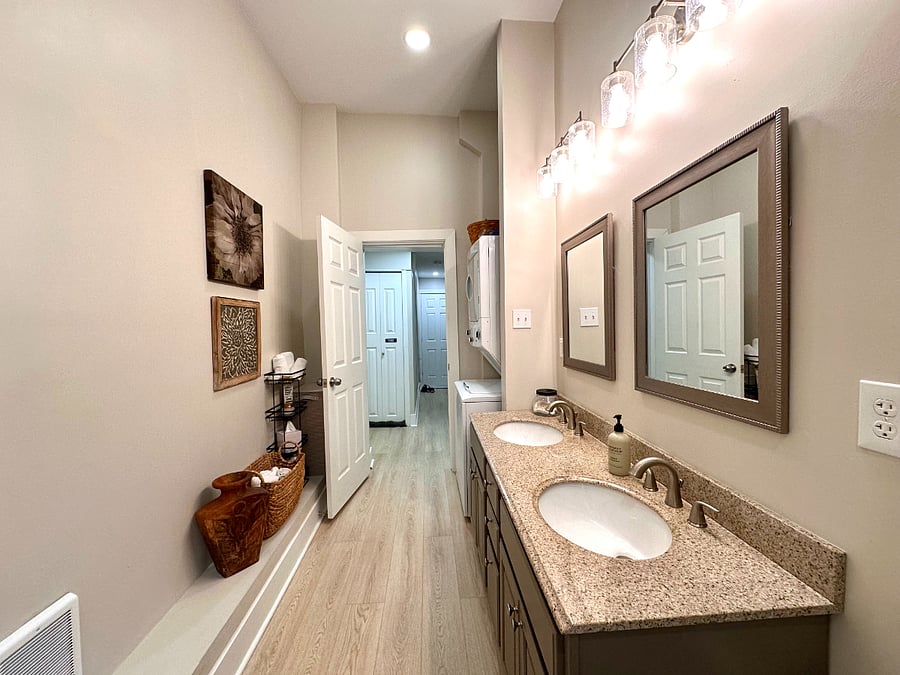 Furnished Finder property 587278_2 photo 16