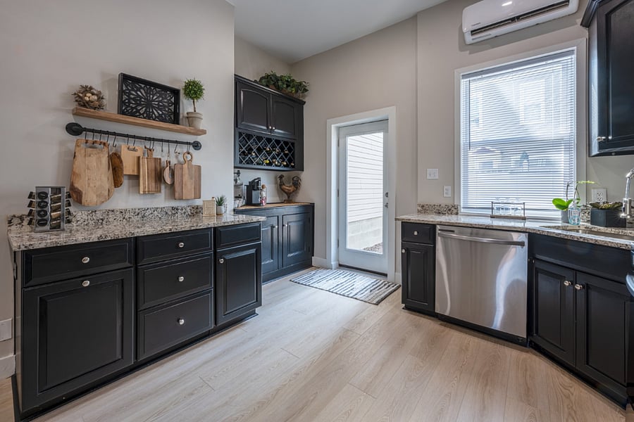 Furnished Finder property 587278_2 photo 18