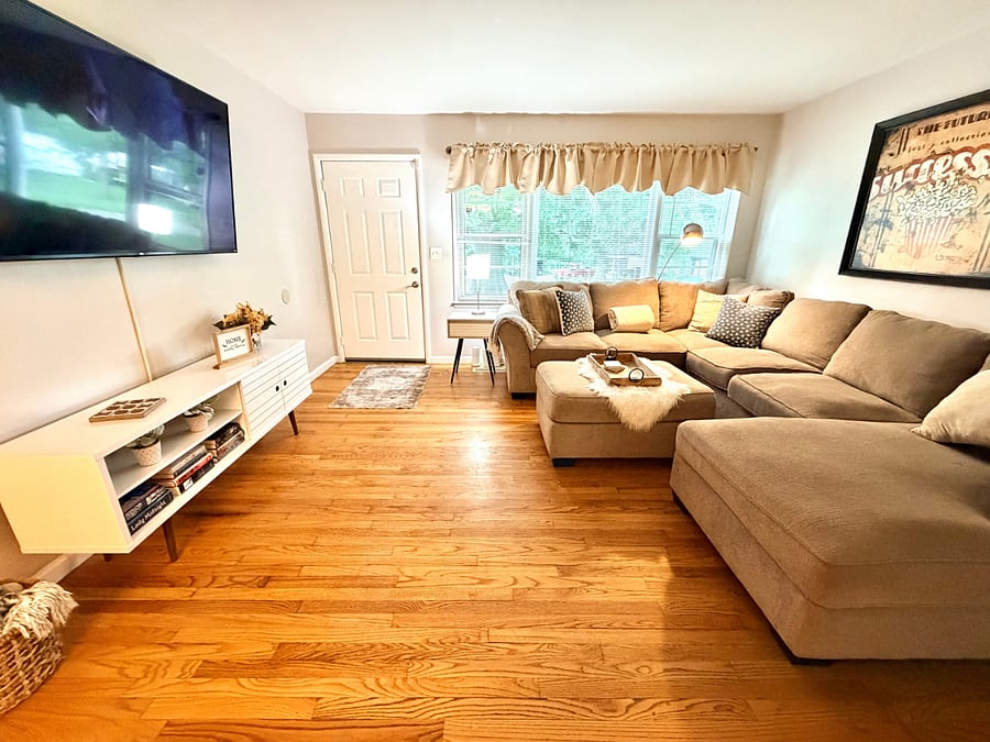Furnished Finder property 587301_1 photo 3
