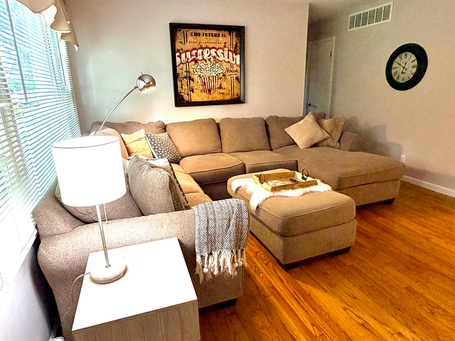 Furnished Finder property 587301_1 photo 5