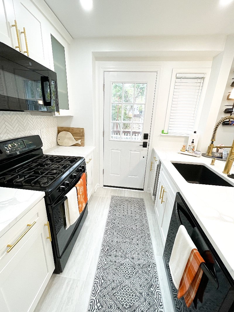 Furnished Finder property 587358_1 photo 7