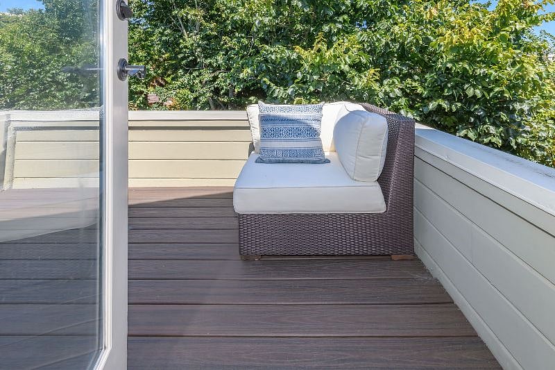 Upstairs deck