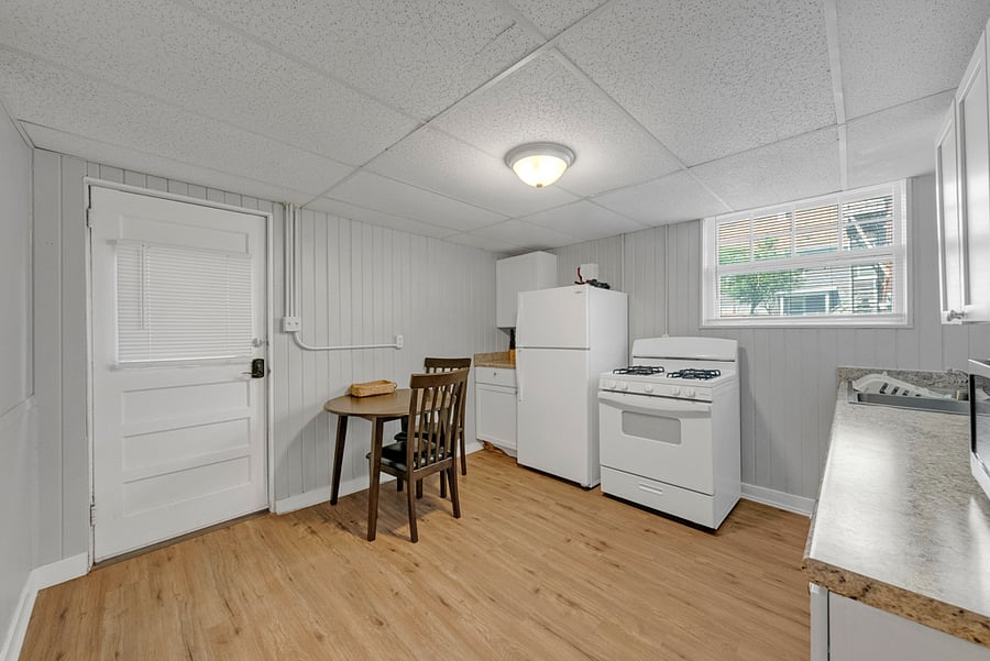 Furnished Finder property 587451_2 photo 5