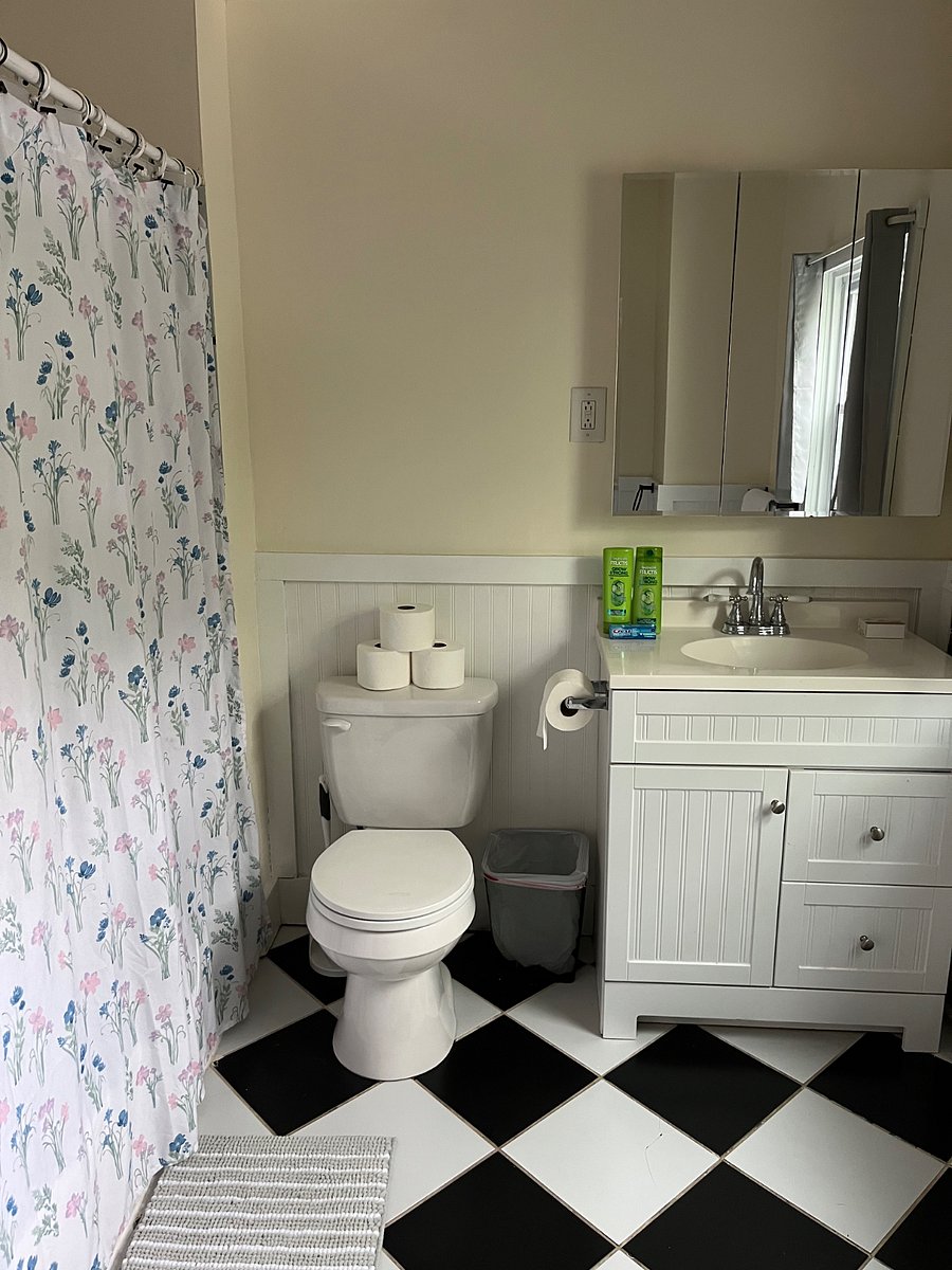 Furnished Finder property 587474_1 photo 9