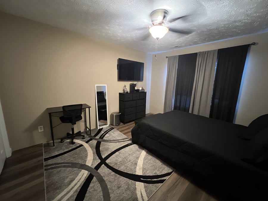 Furnished Finder property 587480_3 photo 2