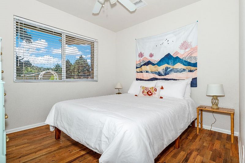 Furnished Finder property 587489_1 photo 14