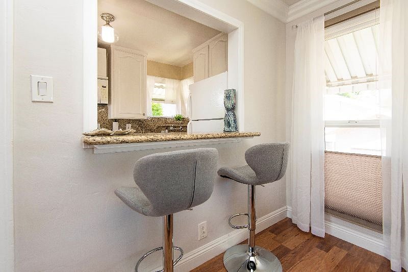Furnished Finder property 587491_1 photo 6
