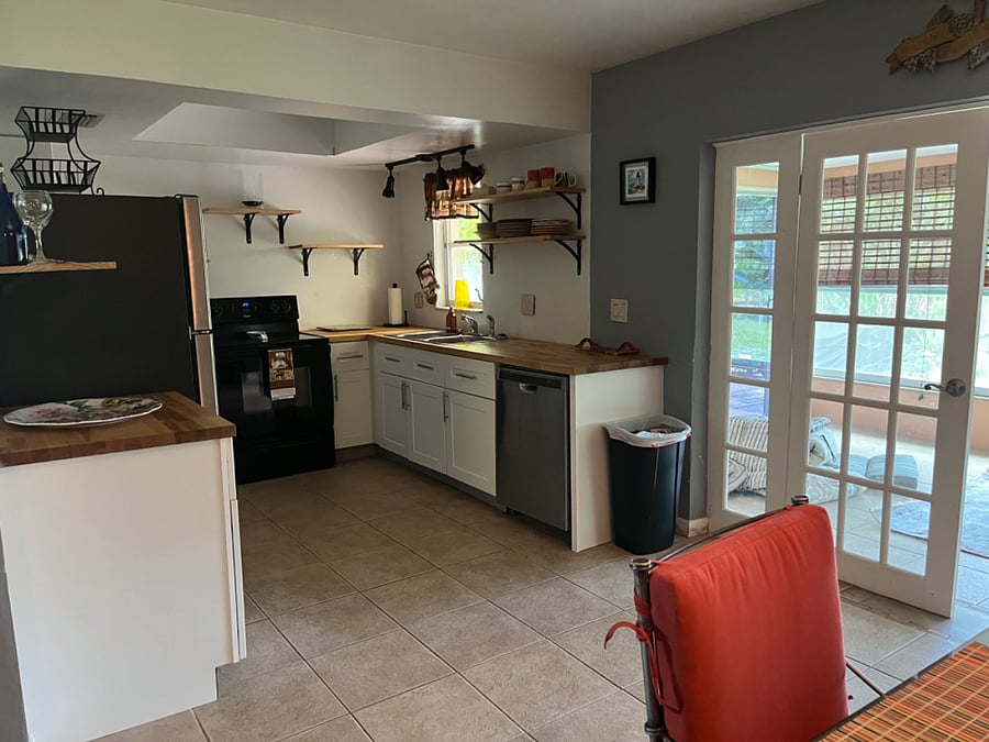 Furnished Finder property 587494_1 photo 14