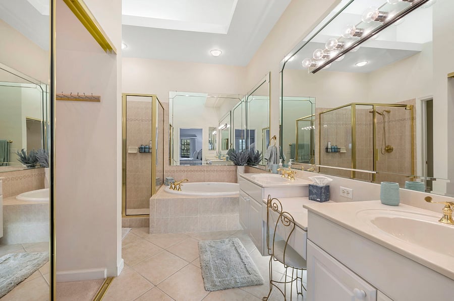 Furnished Finder property 587536_1 photo 8