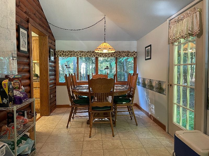 Furnished Finder property 587564_1 photo 12