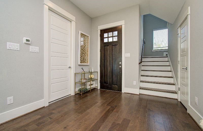 Furnished Finder property 587567_1 photo 9