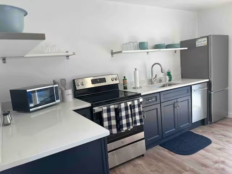Furnished Finder property 587574_1 photo 3