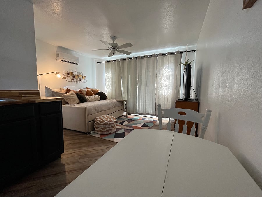 Furnished Finder property 587596_1 photo 4