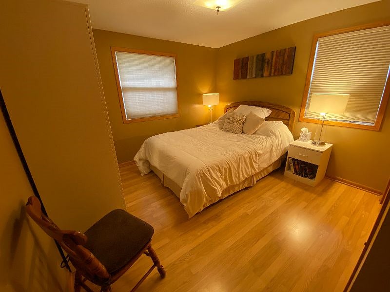 Bedroom #1 - Queen bed
