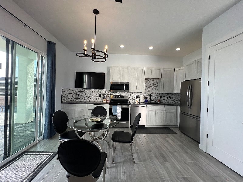 Furnished Finder property 587657_1 photo 11
