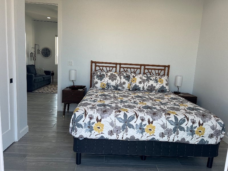 King size bed photo before picture added of Las Vegas.