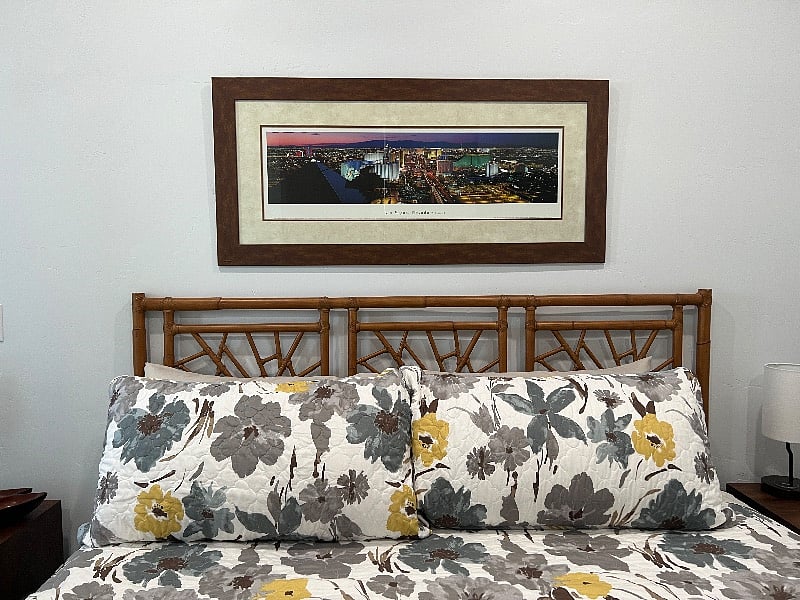 King size bed