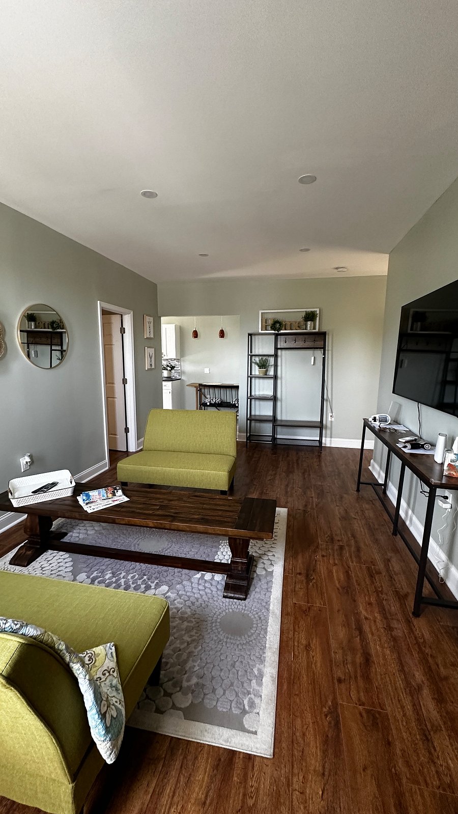 Furnished Finder property 587665_3 photo 9