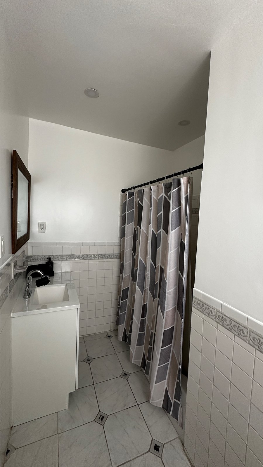 Furnished Finder property 587665_3 photo 10