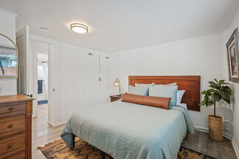 Furnished Finder property 587672_2 photo 11