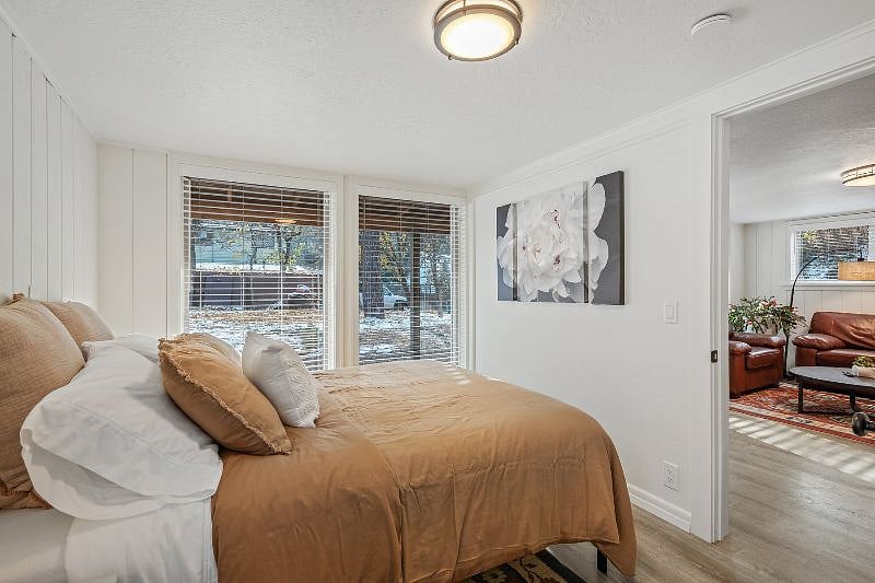 Furnished Finder property 587672_2 photo 16