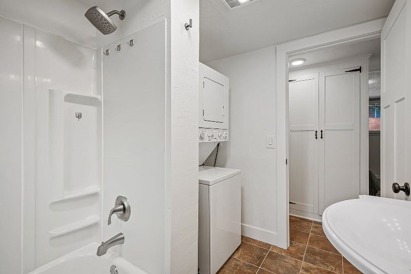 Furnished Finder property 587672_2 photo 14