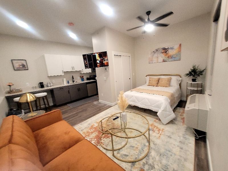 Furnished Finder property 587686_1 photo 3