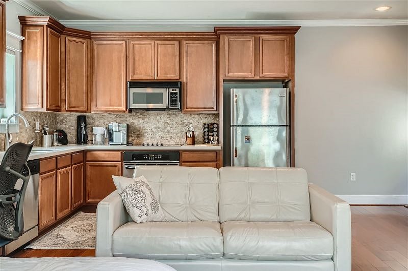 Furnished Finder property 587693_1 photo 5