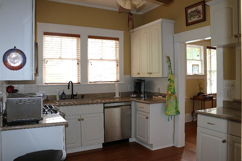 Furnished Finder property 587717_1 photo 7