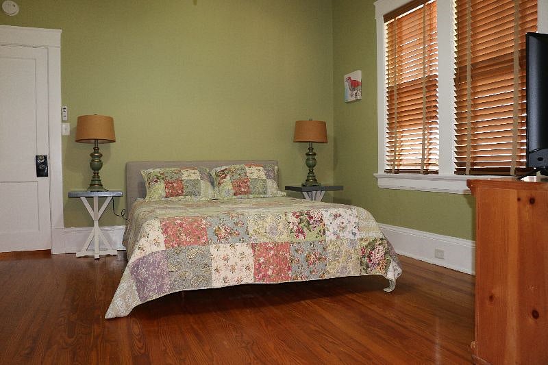 Furnished Finder property 587717_1 photo 10